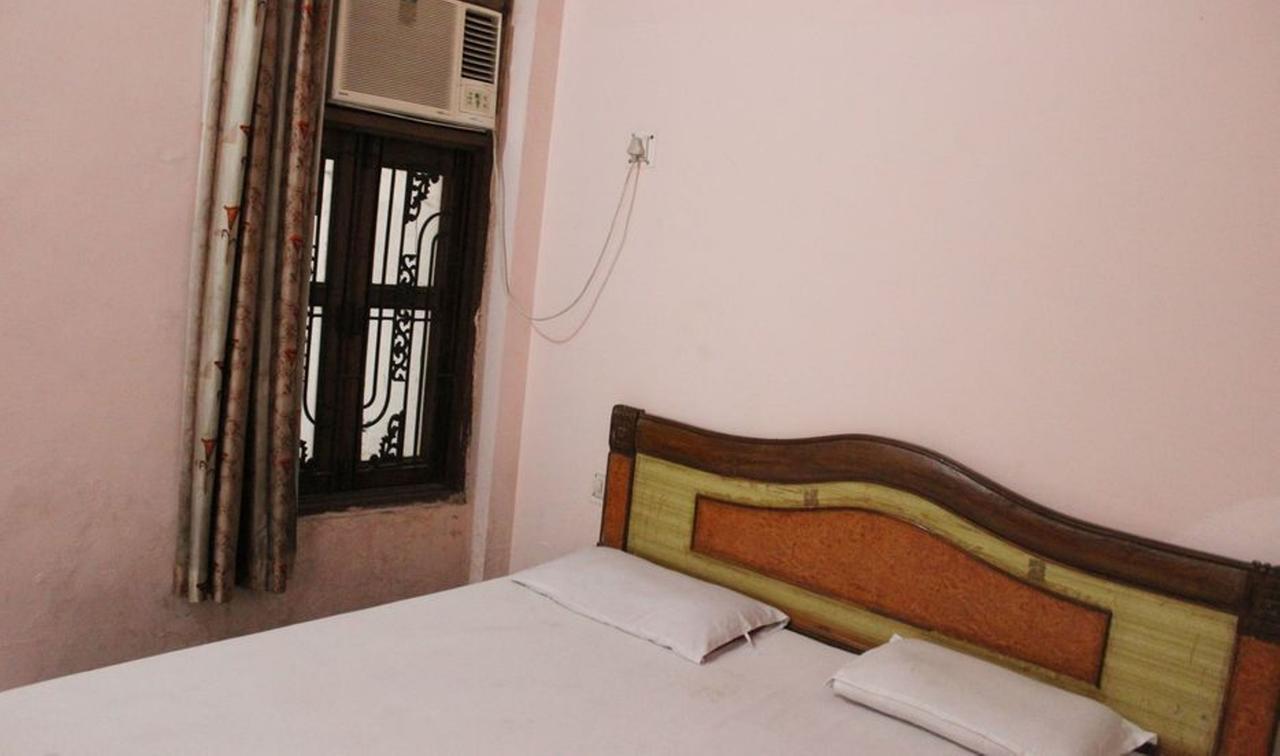Hotel Satkar, Haridwār Екстериор снимка