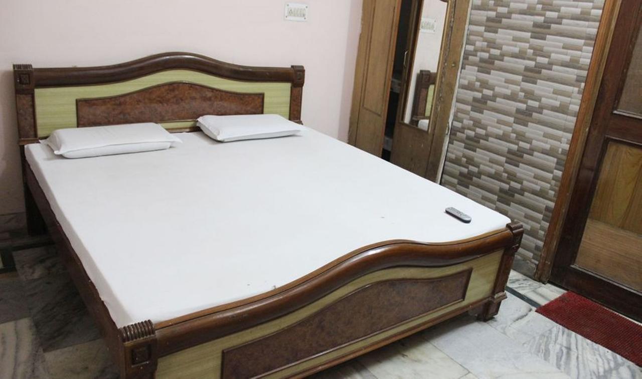 Hotel Satkar, Haridwār Екстериор снимка