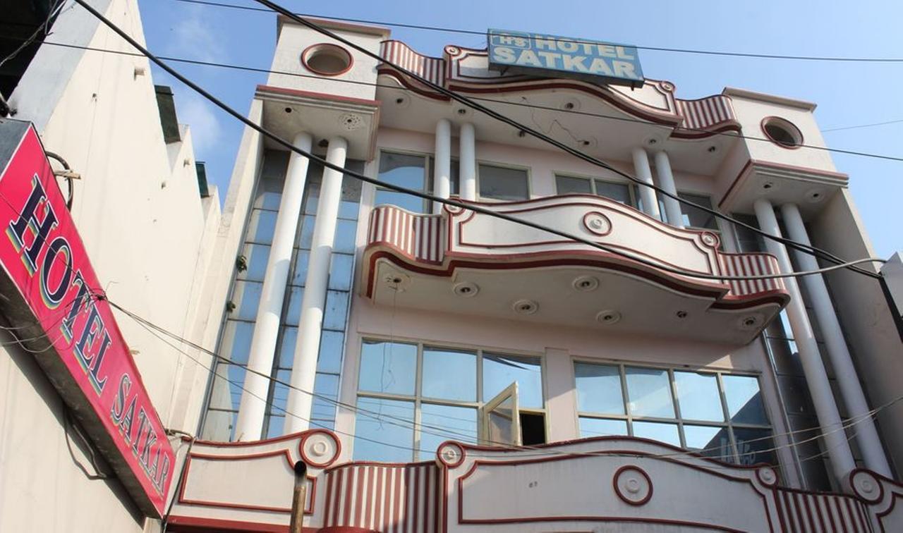 Hotel Satkar, Haridwār Екстериор снимка